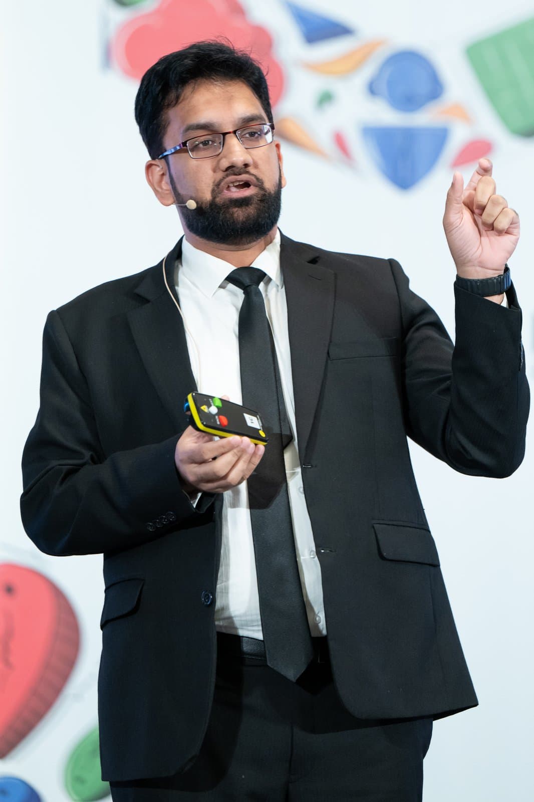 Gesturing on stage